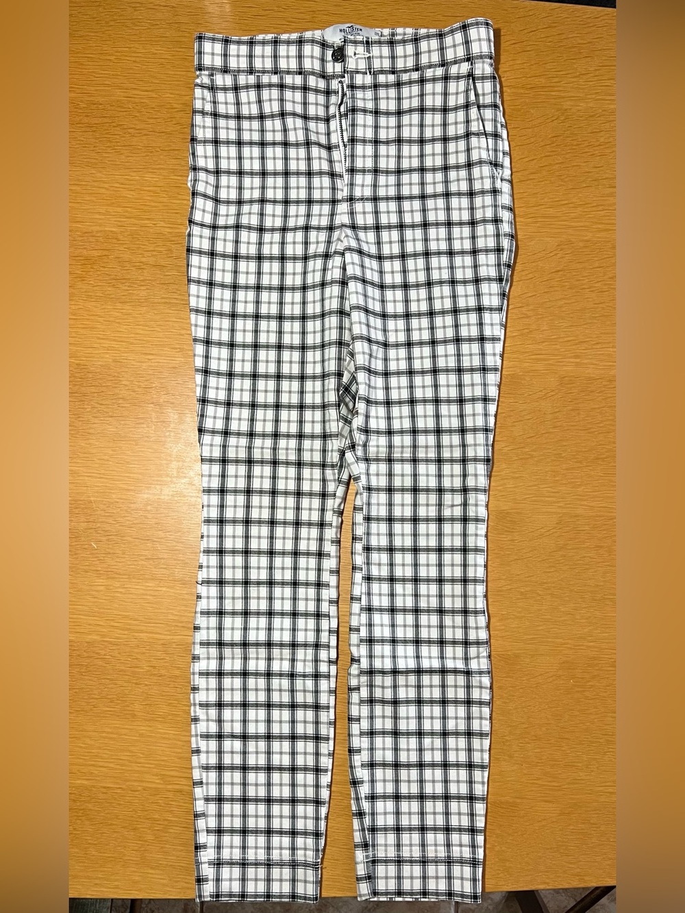 Hollister Black & White Plaid Skinny Pants